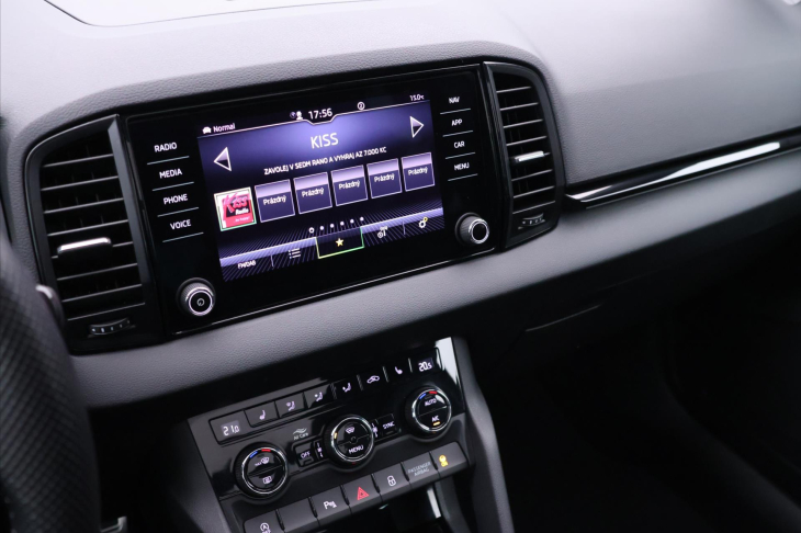 Škoda Karoq 2,0 TDI DSG Sportline 4x4 DPH