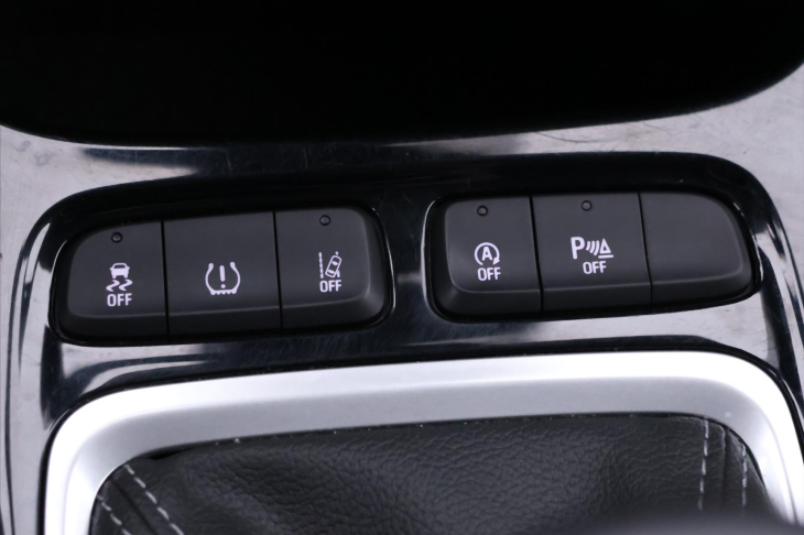 Opel Crossland 1,2 Turbo 81kW CZ 33tkm Záruka