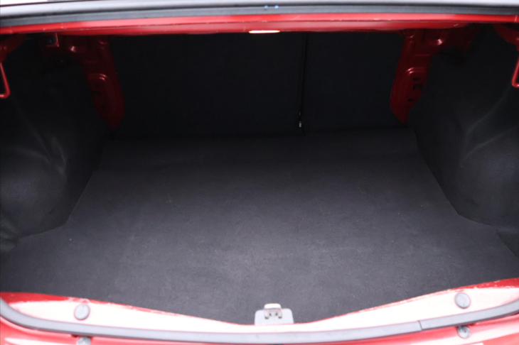 Dacia Logan 1,2 16V 53 kW LPG Arctica Tažné