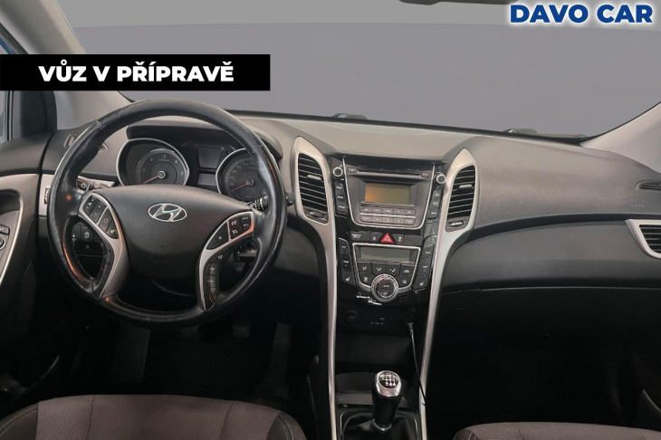 Hyundai i30 1,6 CRDi 81kW CZ Trikolor