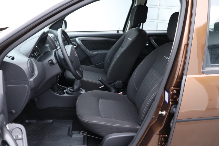 Dacia Duster 1.6 77kW 16V Cool CZ 1.Maj.