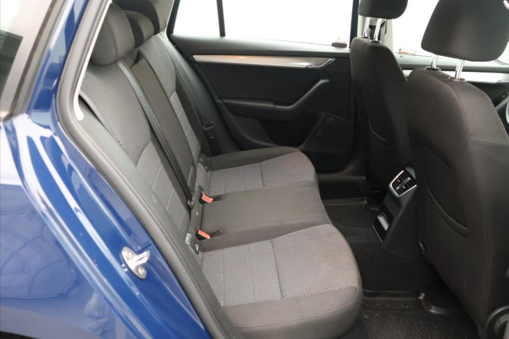 Škoda Octavia 1,6 TDI CZ Serv.Kniha Tažné