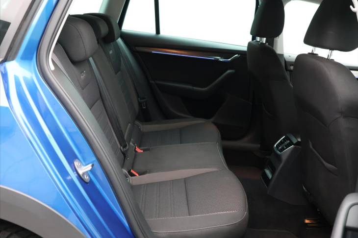Škoda Octavia 2,0 TDI 135kW DSG 4x4 Scout