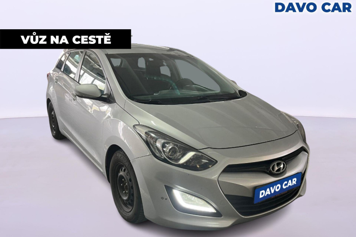 Hyundai i30 1,6 CDRi Trikolor CZ Výhřev
