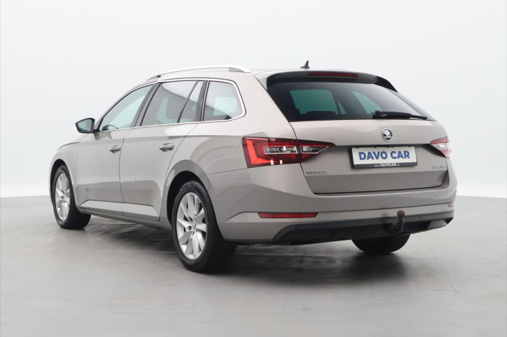 Škoda Superb 2.0 TDI 110kW Style Bi-Xenon