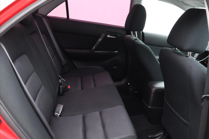 Mazda 6 2,0 i 108kW Aut.klima