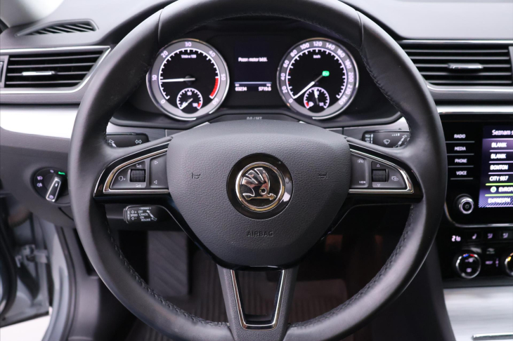 Škoda Superb 2,0 TDI 110kW DSG CZ 1.Maj DPH