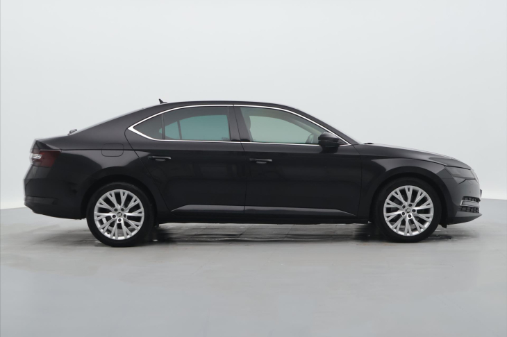 Škoda Superb 2,0 TDI 140kW DSG 4x4 Style CZ