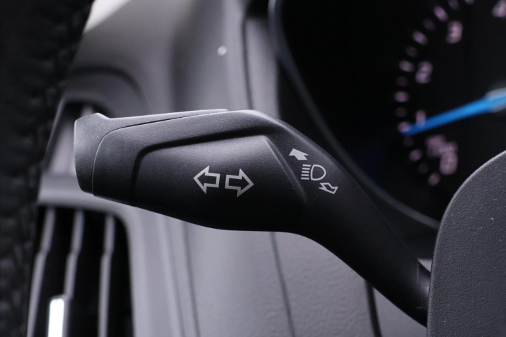 Ford Focus 1,0 EcoBoost 74kW Klima CZ