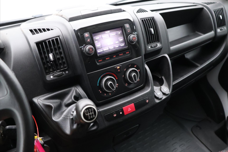 Peugeot Boxer 2,2 HDI 103 kW L4H2 DPH CZ