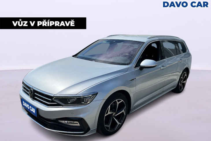 Volkswagen Passat 2.0 TDI DSG R-LINE Matrix