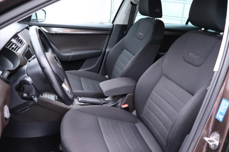 Škoda Octavia 2,0 TDI 135kW 4x4 DSG CZ Scout