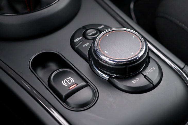 Mini Countryman 2,0 SD 140kW ALL4 Aut. LED