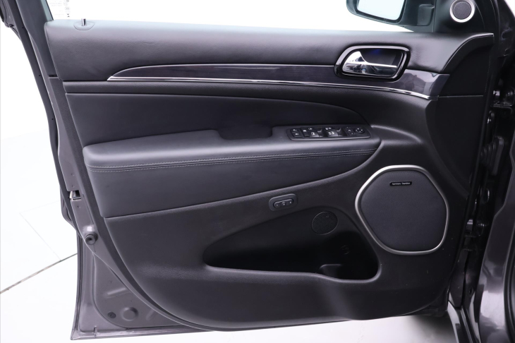 Jeep Grand Cherokee 3,0 CRD 184 kW CZ Overland