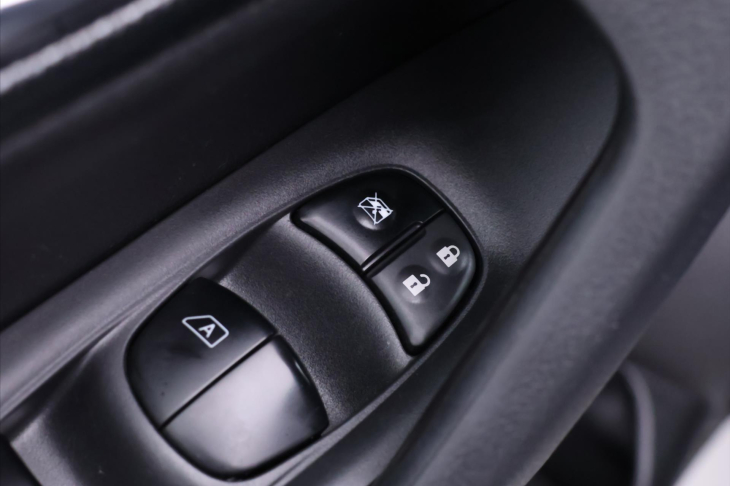 Nissan X-Trail 1,6 dCI 96kW CZ Acenta Navi