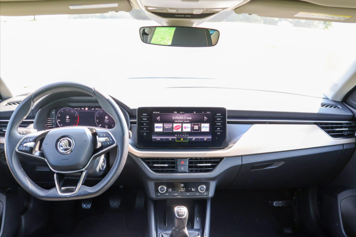 Škoda Scala 1,0 TSI Style Virtual LED DPH