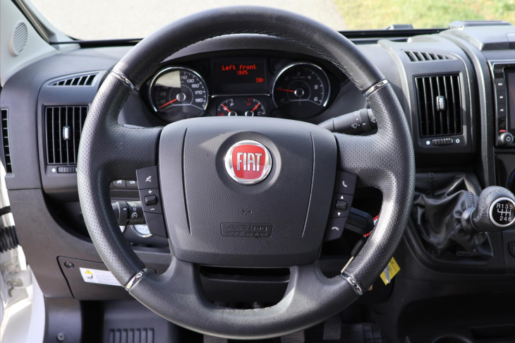 Weinsberg CaraCompact 2,3 Pepper CZ Navi 1.Majitel