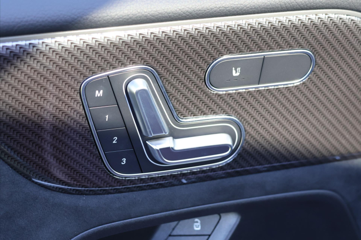 Mercedes-Benz GLB 2,0 200d 4Matic AMG Premium+