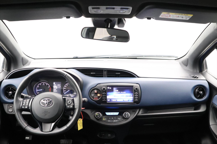Toyota Yaris 1,5 VVT-i 82kW CZ Tažné Aut.klima