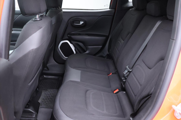 Jeep Renegade 2,0 MJT 103kW 4WD Limited DPH