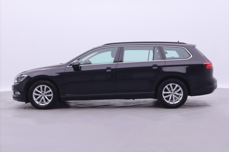Volkswagen Passat 1,6 TDI Highline Aut klima LED