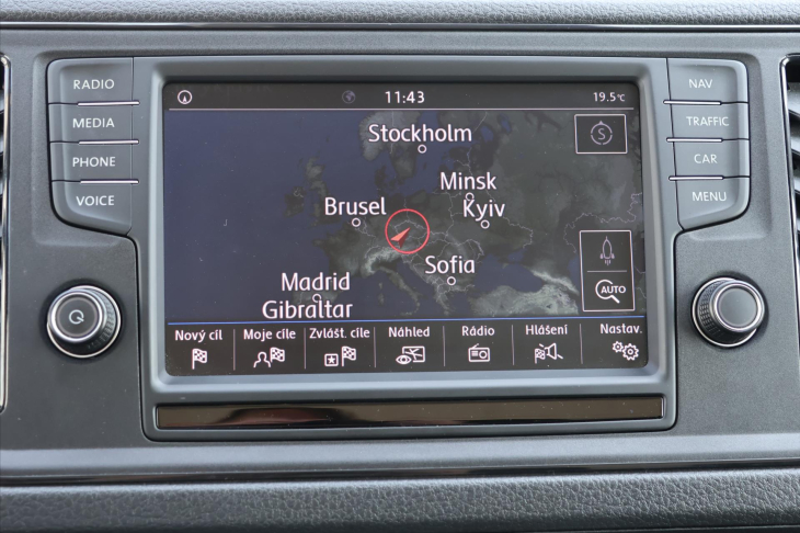 Volkswagen Crafter 2,0 TDI 130kW Hydr.čelo DPH