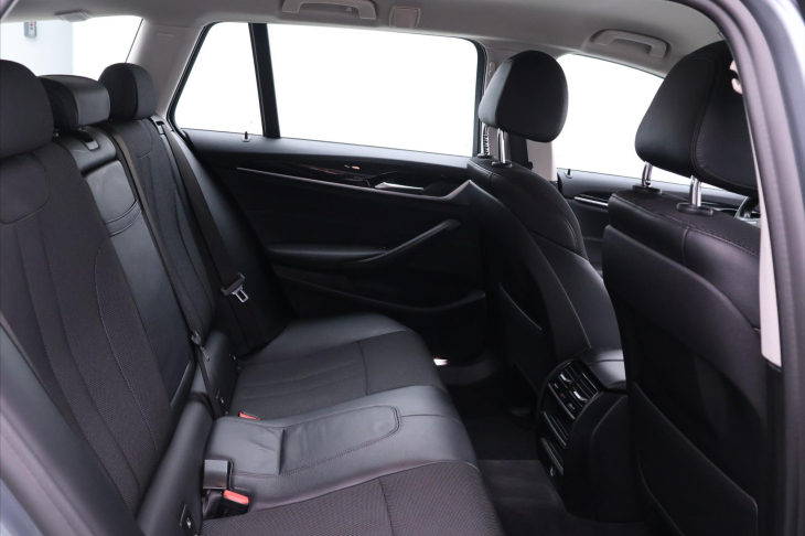 BMW Řada 5 2,0 520d 140 kW CZ DPH 1.Maj.