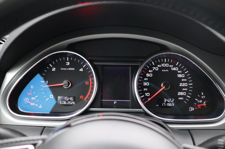 Audi Q7 3,0 TDI 150kW S-line CZ DPH