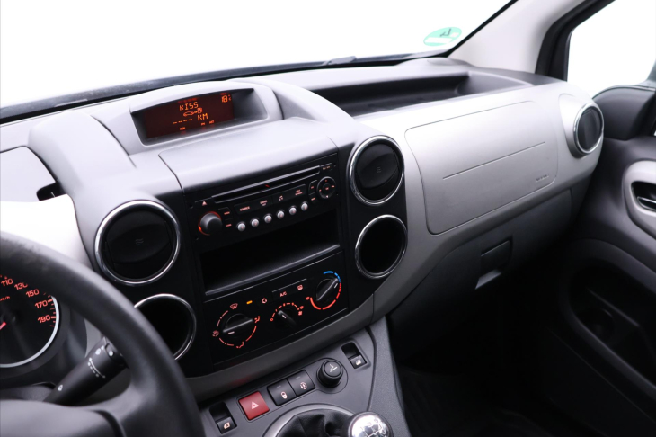 Peugeot Partner Tepee 1,6 VTI 88kW Family Panorama