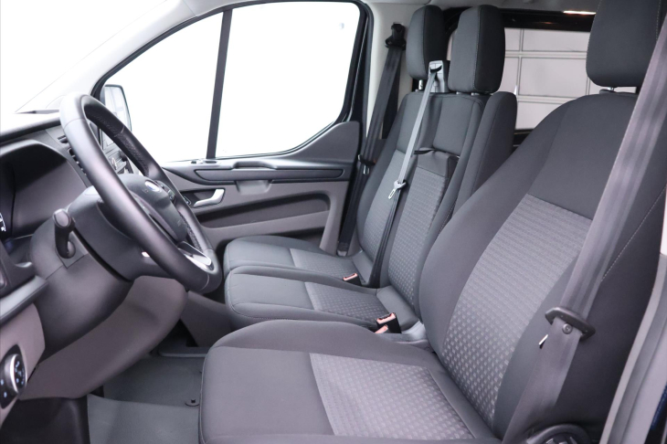 Ford Transit Custom 2,0 TDCi L2 Automat 9-Míst DPH