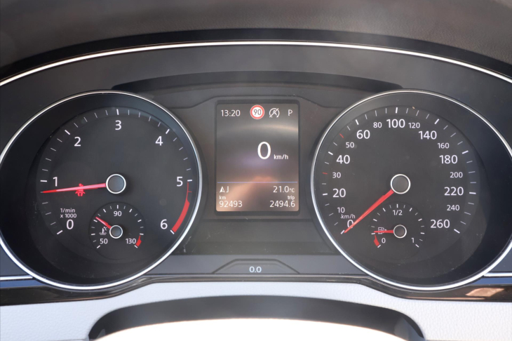 Volkswagen Passat 2.0 TDI 147kW DSG CZ Elegance