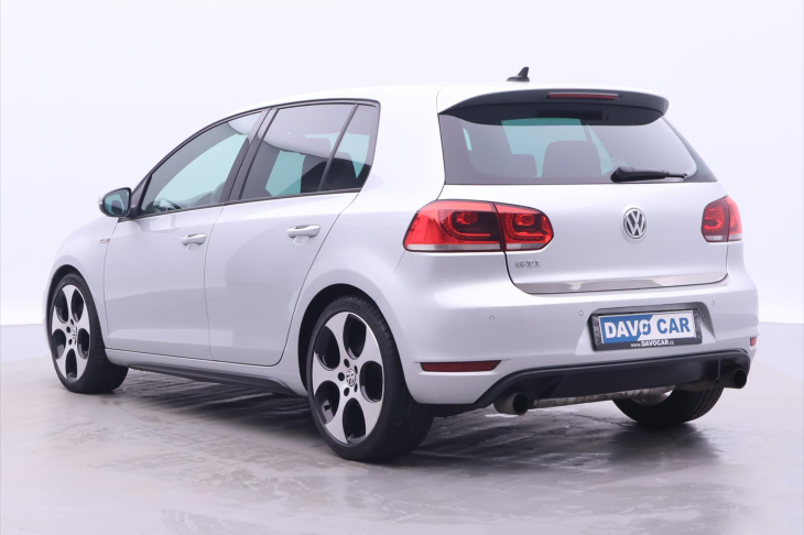 Volkswagen Golf 2.0 GTI 155kW DSG Xenon CZ