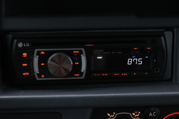 Renault Ostatní 3,0 dCi 100kW klima Obytný vůz