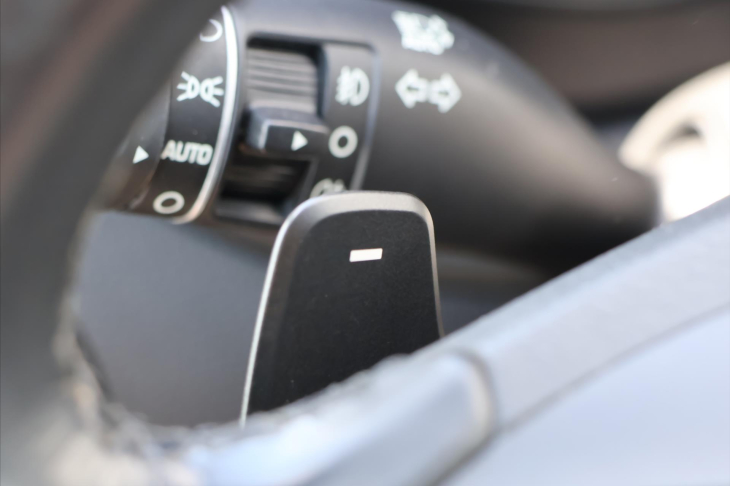 Hyundai i30 1.6 CRDi Automat CZ Style LED