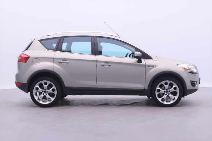 Ford Kuga 2,0 TDCI 100kW Titanium Kůže