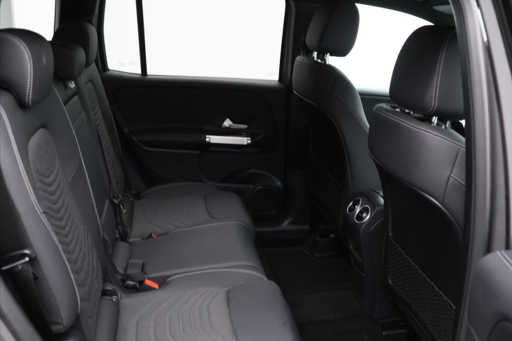 Mercedes-Benz GLB 2,0 200d 110kW 4MATIC CZ