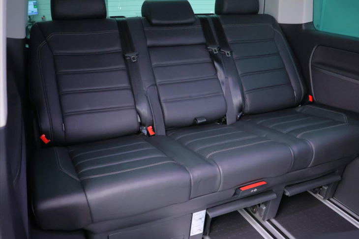 Volkswagen Multivan 2,0 TDI 146kW DSG Highline DPH