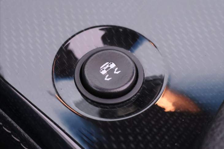 Chevrolet Corvette 6,2 321kw CZ, DPH