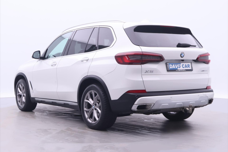 BMW X5 3,0 210kW XDrive30d CZ DPH