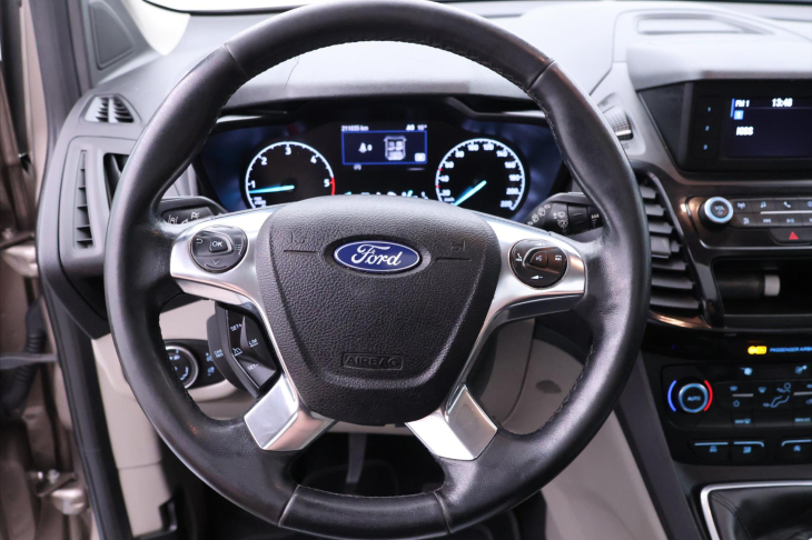 Ford Tourneo Connect 1,5 TDCI Titanium CZ Panorama