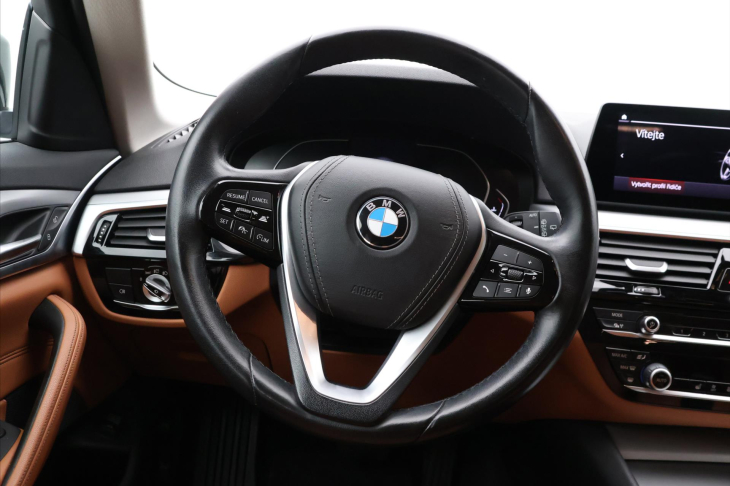 BMW Řada 5 2.0 D 140kW xDrive AT CZ