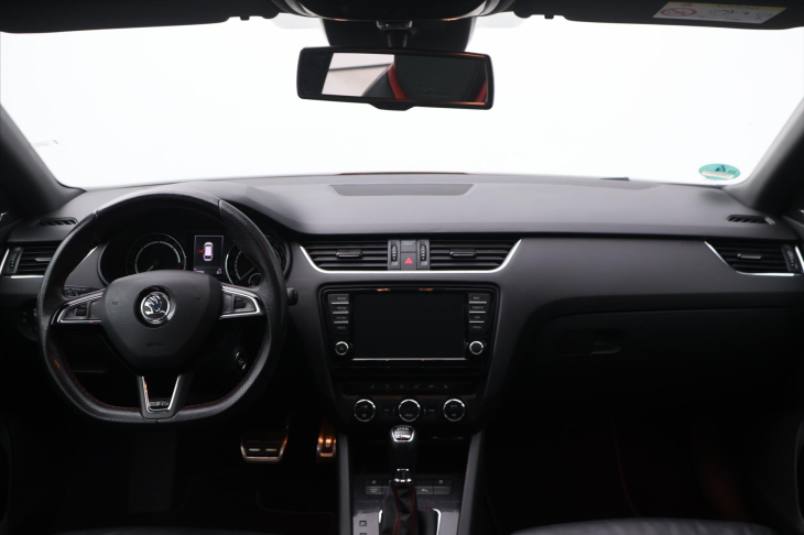 Škoda Octavia 2,0 TDI RS DSG Challenge 1.Maj.