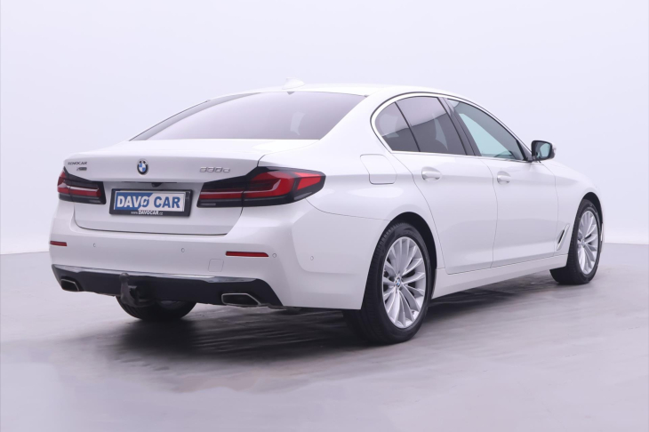BMW Řada 5 2,0 530e xDrive 135kW CZ DPH