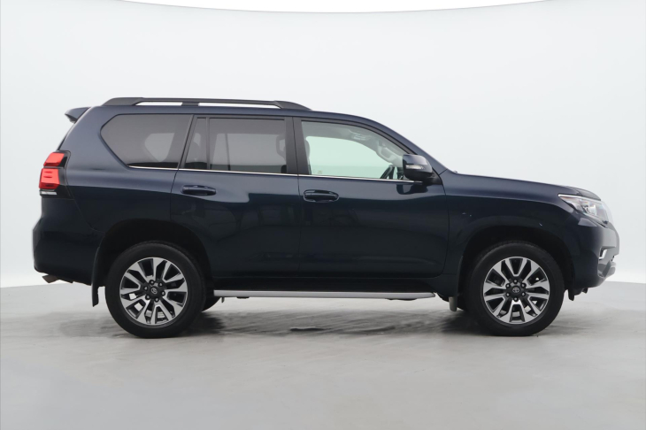 Toyota Land Cruiser 2,8 D-4D 150KW CZ 1.MAJ 4X4