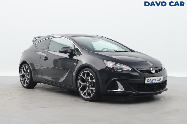 Opel Astra 2,0 T 206kW OPC Black Edit. CZ