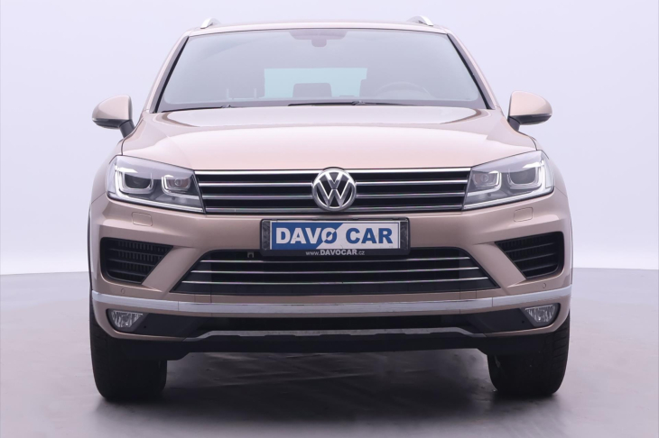 Volkswagen Touareg 3,0 TDI 193kW CZ Masaj DPH