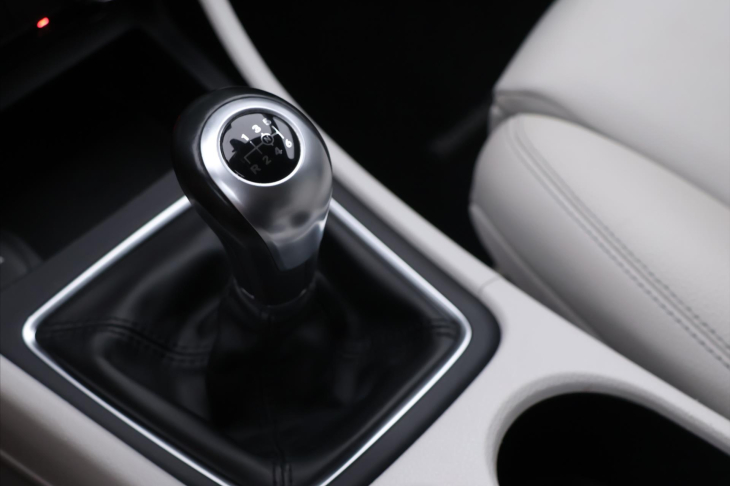 Mercedes-Benz CLA 1,6 180 90kW Entry Kůže Navi