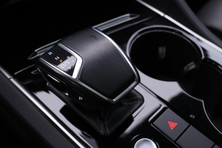 Volkswagen Touareg 3,0 V6 TDI R-Line Panorama TZ DPH