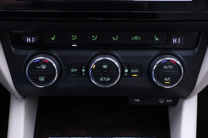 Škoda Octavia 1,8 TSI DSG Elegance4x4 Canton