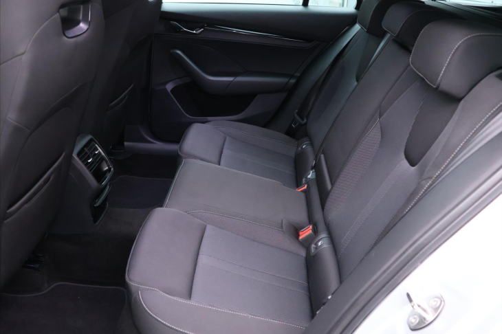 Škoda Octavia 1,0 TSI 81kW Sport Virtual